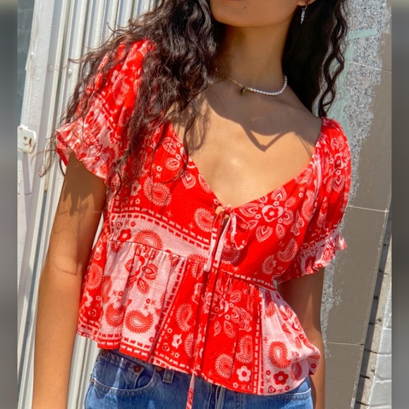 Lisa Says Gah Tops - Lisa Says Gah bandana top